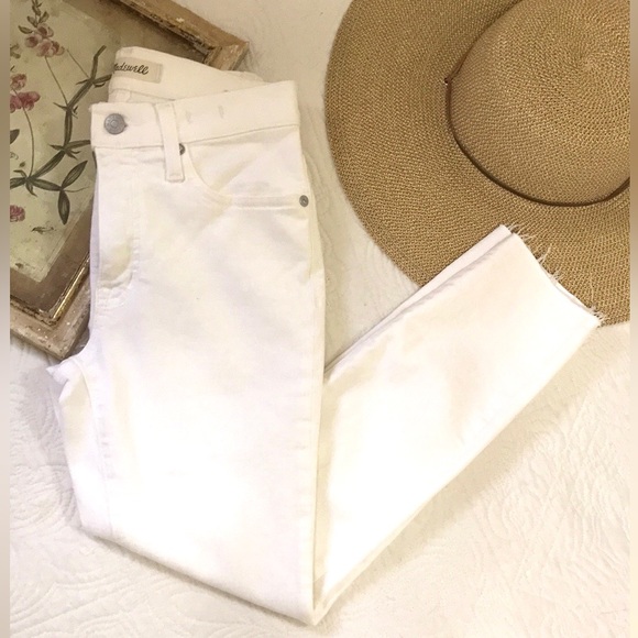 Madewell Denim - NWT Madewell 9” High Rise Skinny Crop White